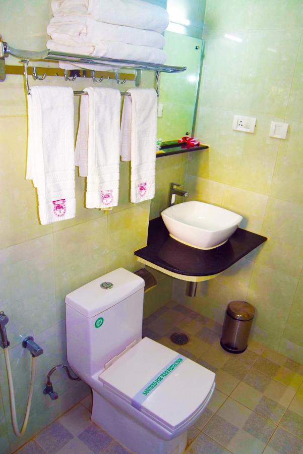 Thiviyam Airport Hotel Chennai Extérieur photo